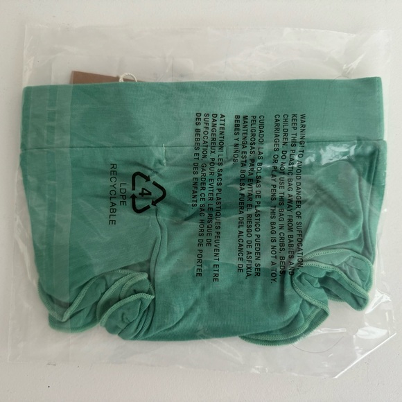 Angel Dear High Waisted Shorts, Winter Green NWT - Picture 3 of 3